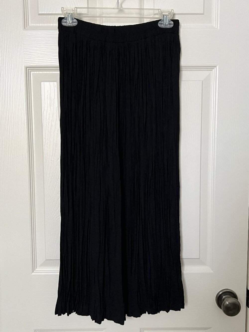 Vintage Stonebridge Pleated Black Skirt